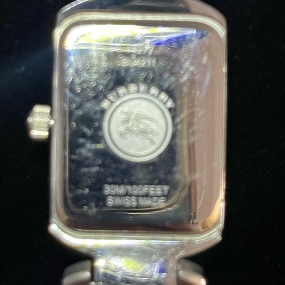 BURBERRY Heritage Womens Quartz Watch BU4211 - Picture 7 of 10